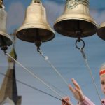 Miraculous bell ringing (4 photos)