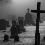 кладбище с крестами