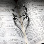 Сильная молитва от измены мужа: обращение к Господу и Иоанну Златоусту
