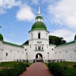 Спасо-Преображенский монастырь, Новгород-Сиверский